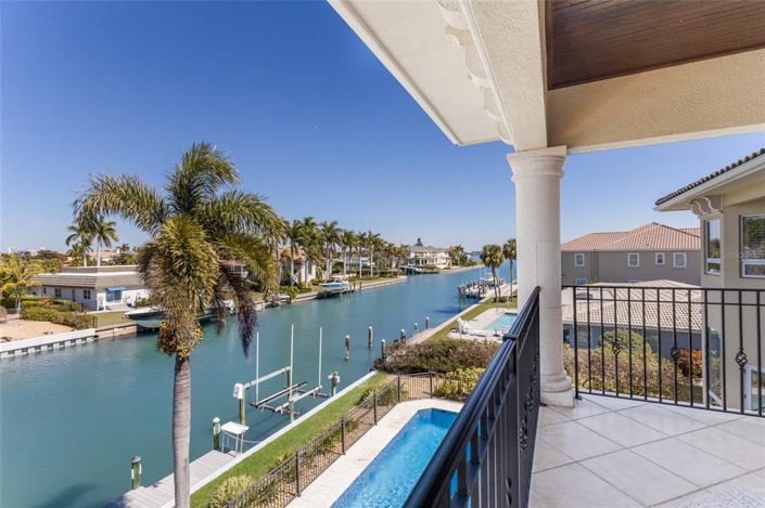 Image No.29-4 Bed Property for sale