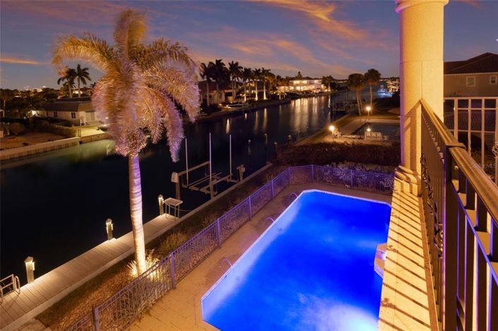 Image No.53-4 Bed Property for sale