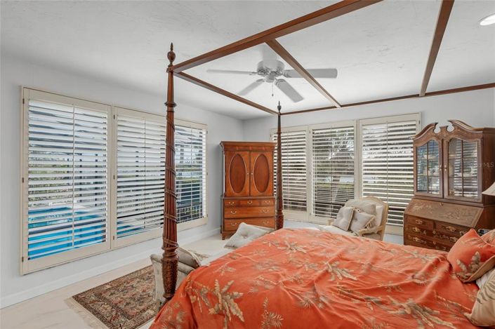 Image No.21-3 Bed Property for sale