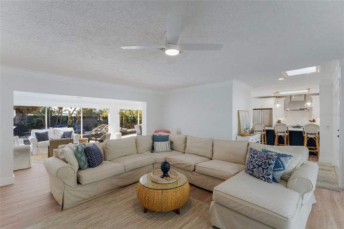 Image No.3-Propriété de 3 chambres à vendre à Holmes Beach