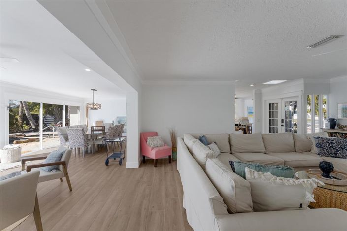 Image No.5-Propriété de 3 chambres à vendre à Holmes Beach