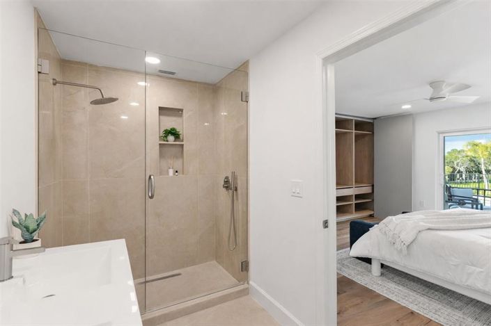 Image No.14-3 Bed Property for sale