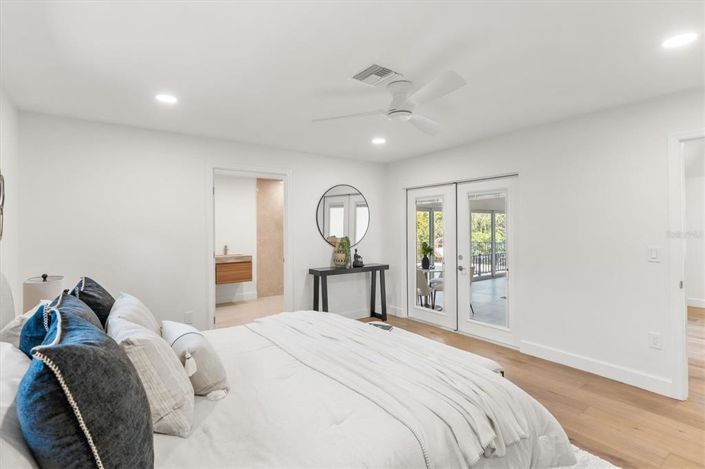 Image No.16-3 Bed Property for sale