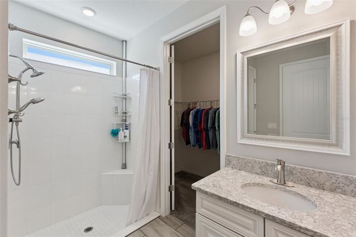 Image No.17-Propriété de 3 chambres à vendre à Clermont