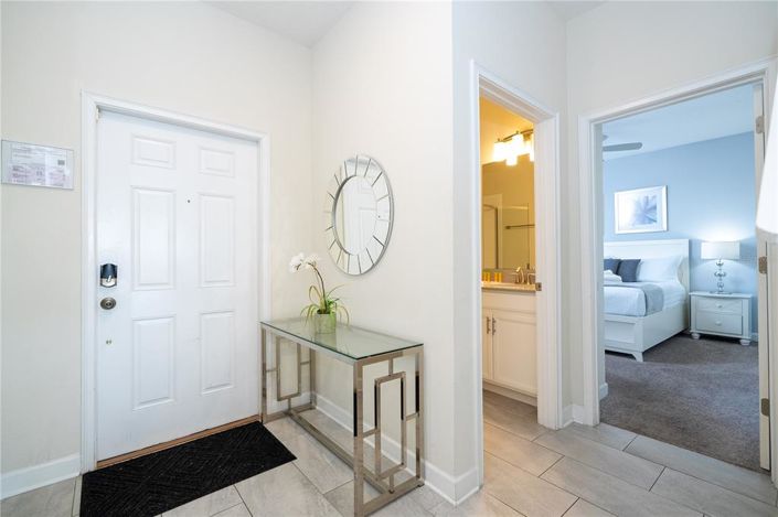 Image No.12-4 Bed Townhouse for sale