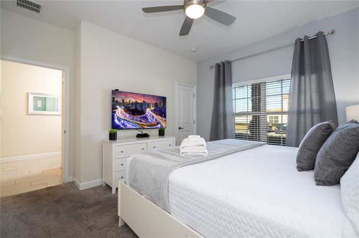 Image No.19-4 Bed Townhouse for sale