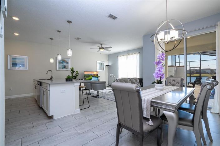 Image No.21-4 Bed Townhouse for sale