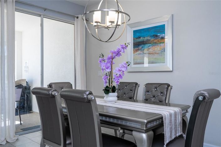 Image No.24-4 Bed Townhouse for sale