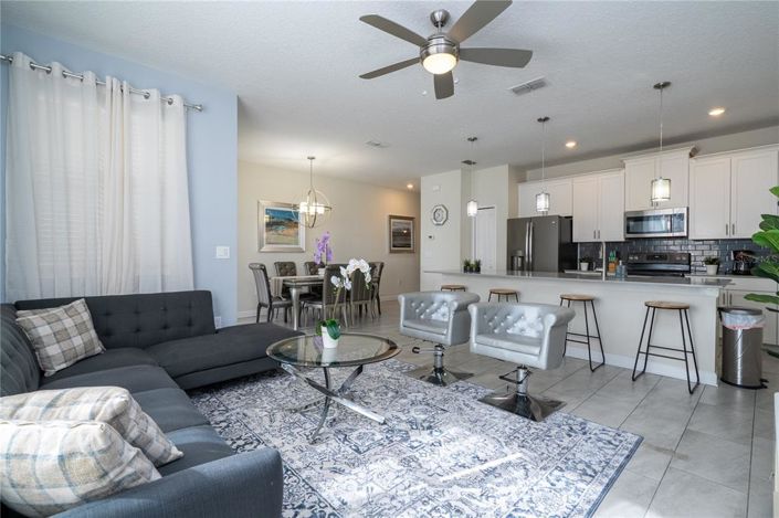 Image No.35-4 Bed Townhouse for sale