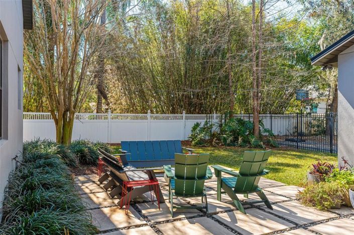 Image No.37-5 Bed Property for sale