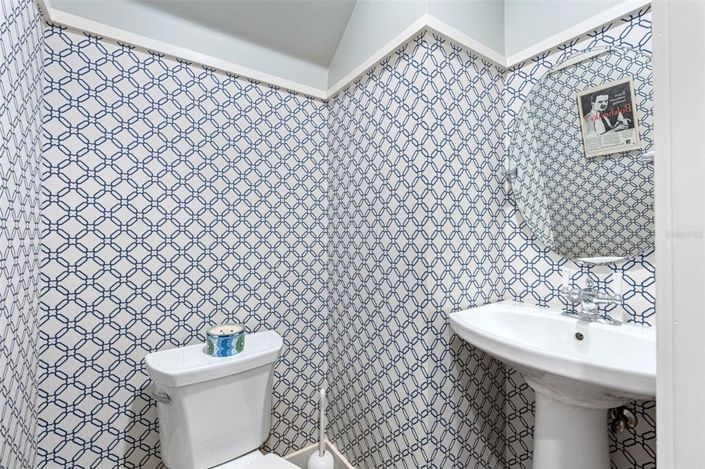 Image No.38-5 Bed Property for sale