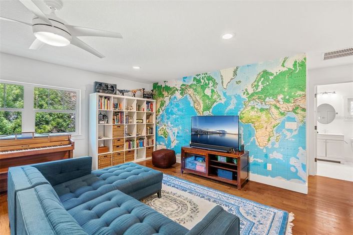 Image No.43-5 Bed Property for sale