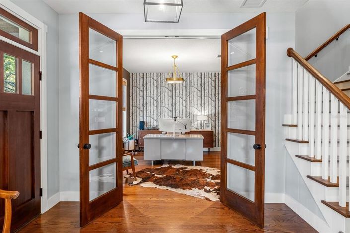 Image No.7-5 Bed Property for sale