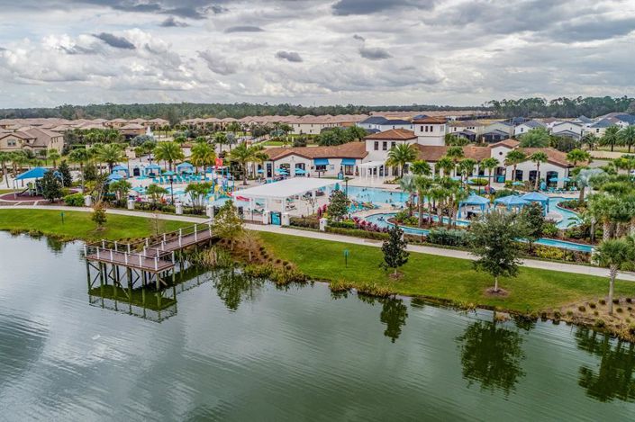 Image No.33-5 Bed Townhouse for sale