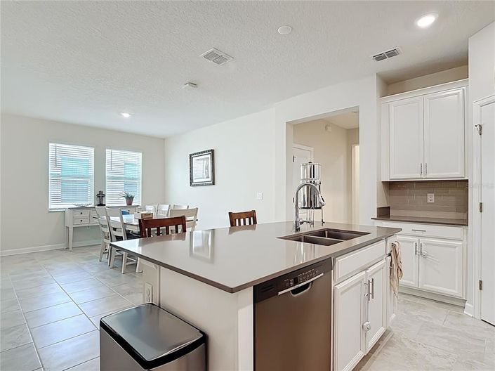 Image No.7-Propriété de 4 chambres à vendre à Kissimmee