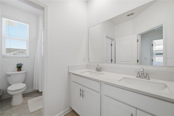 Image No.25-4 Bed Property for sale