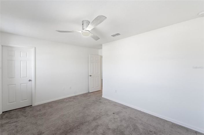 Image No.25-Propriété de 4 chambres à vendre à Clermont