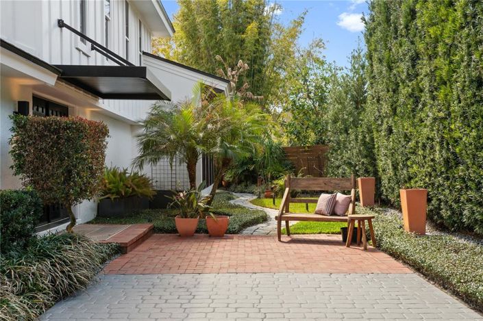 Image No.3-4 Bed Property for sale