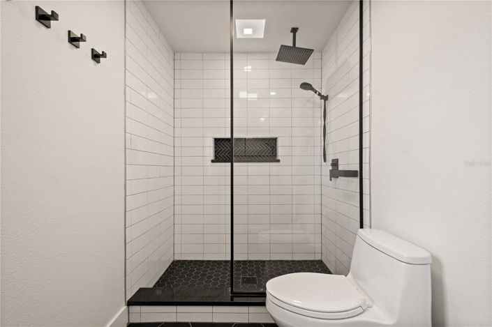 Image No.41-4 Bed Property for sale