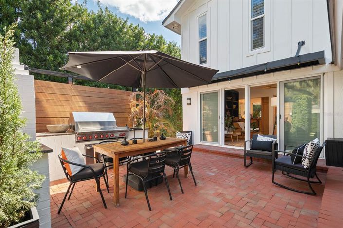 Image No.43-4 Bed Property for sale