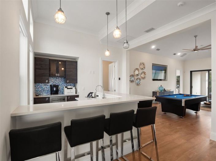 Image No.27-7 Bed Property for sale