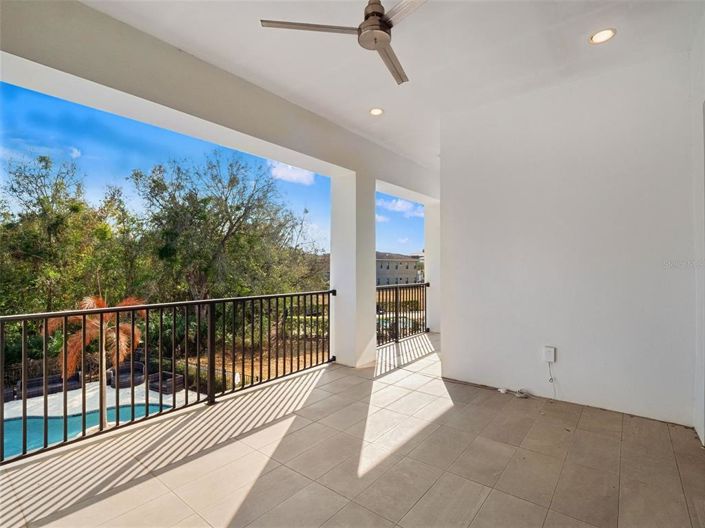 Image No.30-7 Bed Property for sale