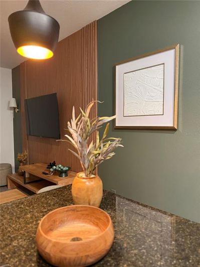 Image No.13-3 Bed Townhouse for sale