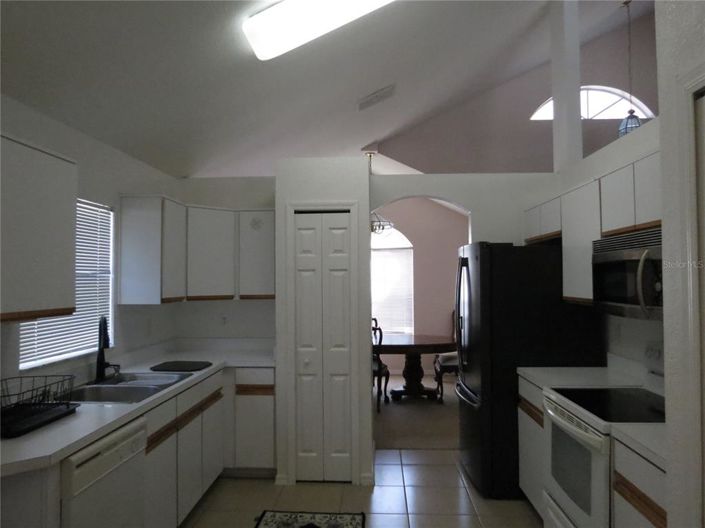 Image No.6-Propriété de 5 chambres à vendre à Davenport