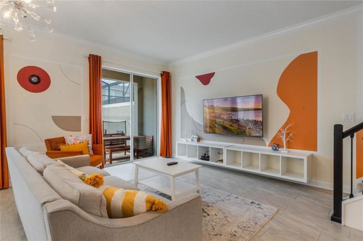 Image No.13-5 Bed Townhouse for sale