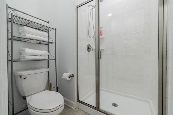 Image No.40-5 Bed Townhouse for sale