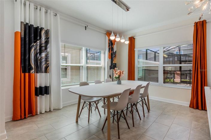 Image No.6-5 Bed Townhouse for sale