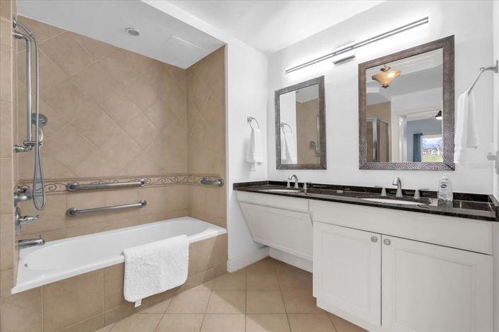 Image No.13-3 Bed Property for sale