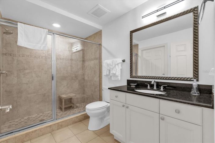 Image No.18-3 Bed Property for sale