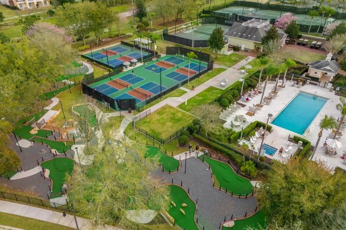 Image No.26-3 Bed Property for sale