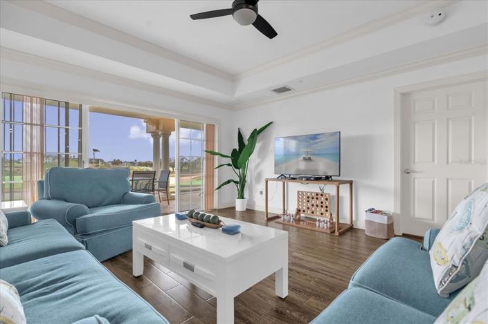 Image No.5-3 Bed Property for sale