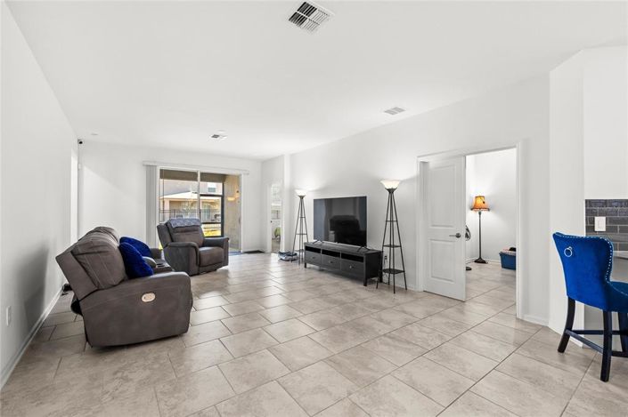 Image No.17-Propriété de 4 chambres à vendre à Davenport