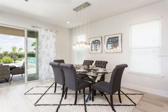 Image No.7-5 Bed Property for sale