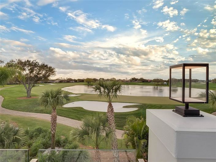 Image No.45-6 Bed Property for sale