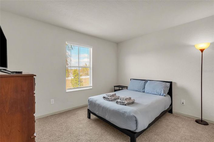 Image No.27-4 Bed Townhouse for sale