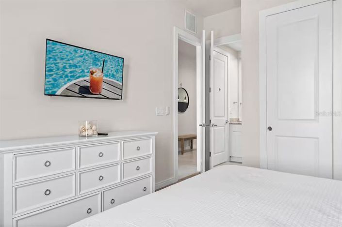 Image No.22-3 Bed Townhouse for sale