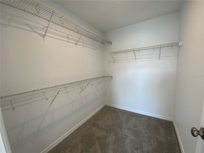 Image No.16-Propriété de 5 chambres à vendre à Clermont