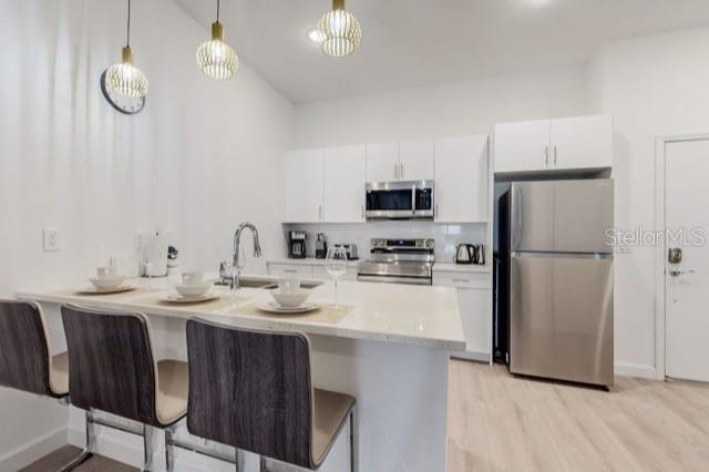 Image No.2-4 Bed Townhouse for sale