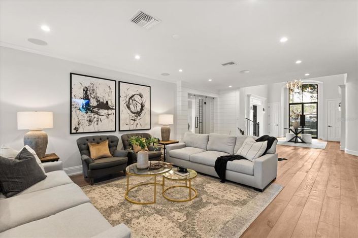 Image No.21-6 Bed Property for sale