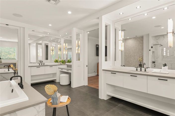 Image No.29-6 Bed Property for sale