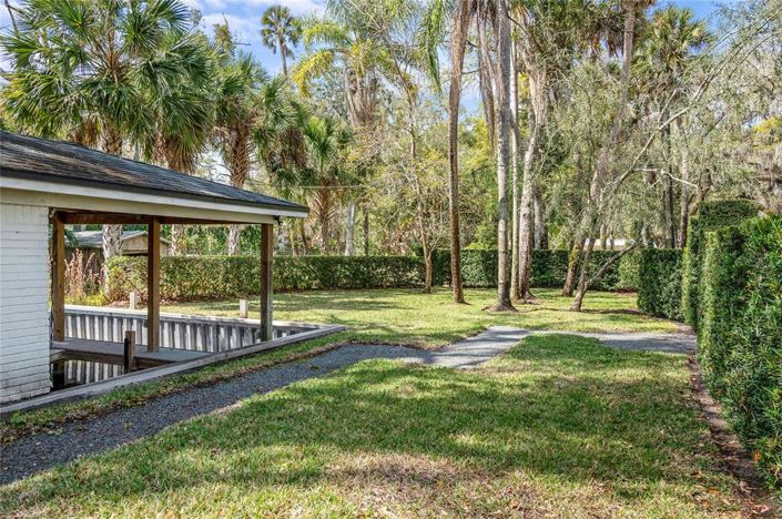 Image No.57-6 Bed Property for sale