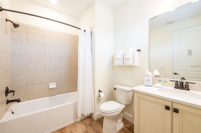 Image No.14-4 Bed Property for sale