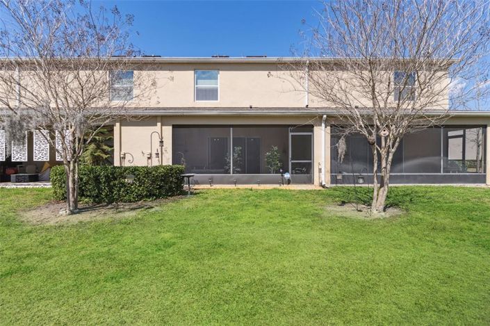 Image No.28-3 Bed Townhouse for sale