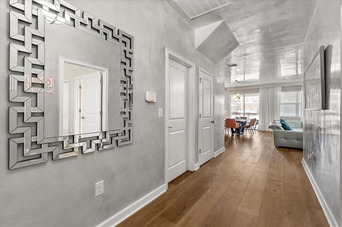 Image No.36-6 Bed Property for sale