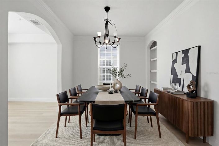 Image No.12-4 Bed Townhouse for sale