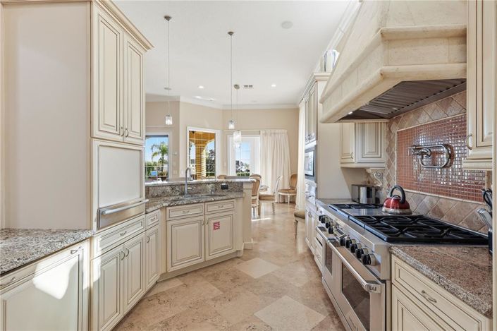 Image No.20-Propriété de 5 chambres à vendre à Reunion